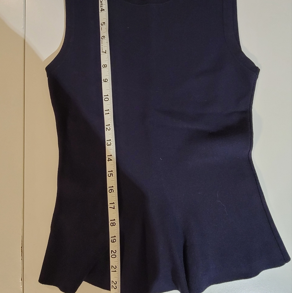 Ann Taylor Navy Sleeveless Sweater Tank Sz XS - Picture 3 of 4